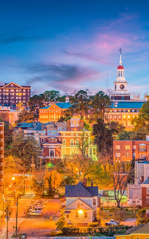Macon,,Georgia,,Usa,Downtown,City,Skyline,At,Dusk. NOLA Hotel